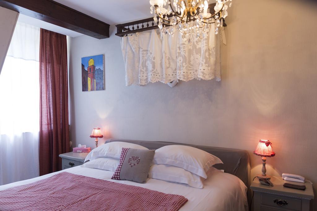 Domaine De Beaupre - Hotel The Originals Relais Ґебвіллер Екстер'єр фото